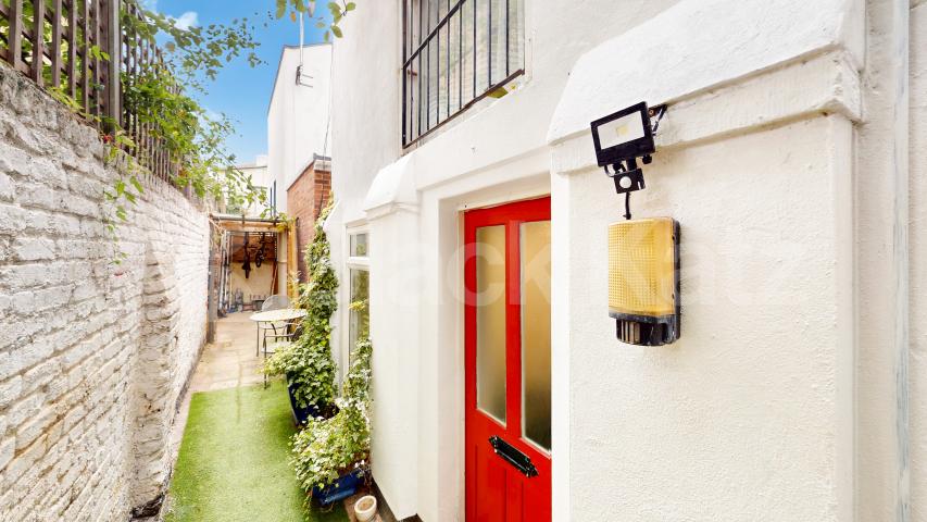 Mews House Hermit Place, South Hampstead